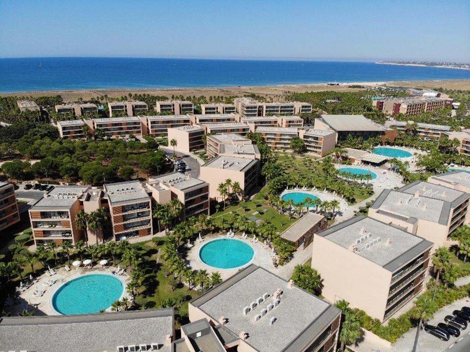 Ambassador Salgados Beach Suites Albufeira Exteriör bild